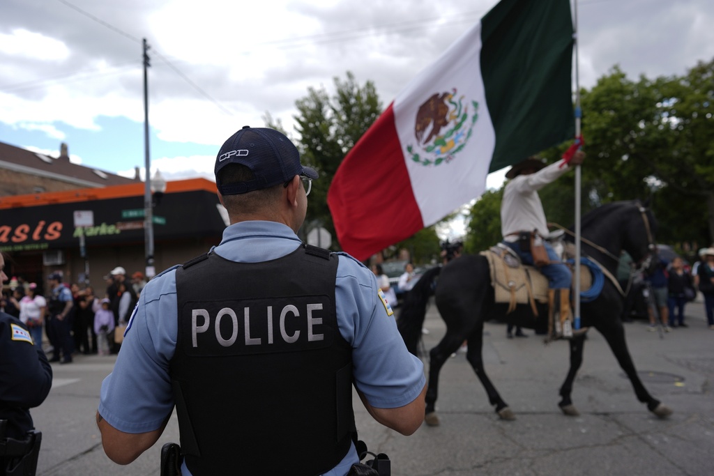 Homan says federal action in Chicago this week should ‘absolutely’ be expected