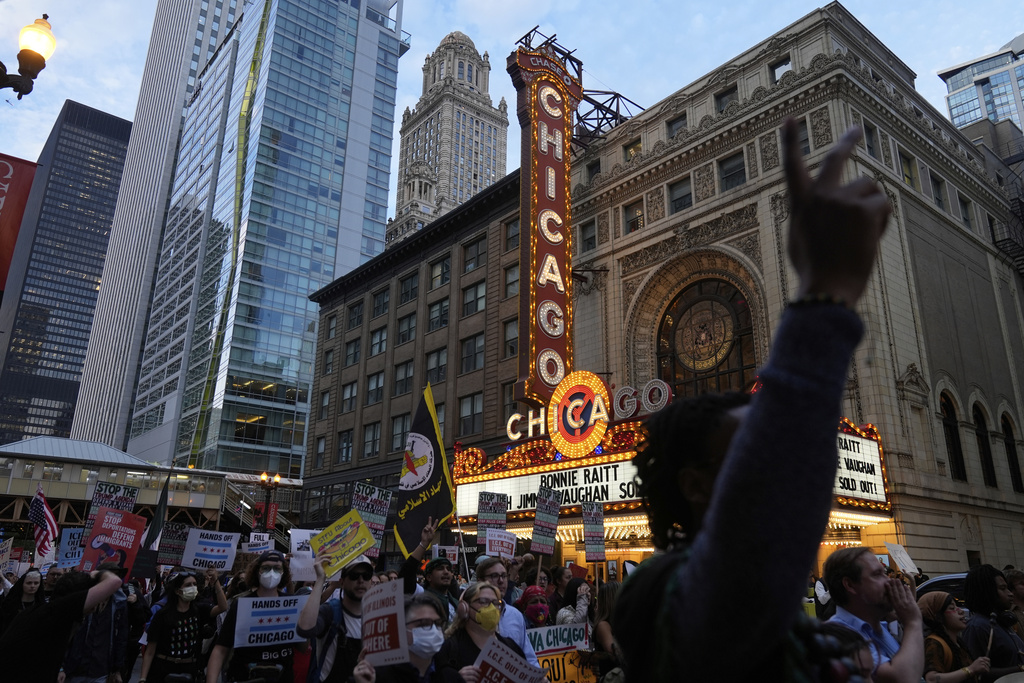 Hundreds of arrests made in Chicago during DHS ‘Operation Midway Blitz’