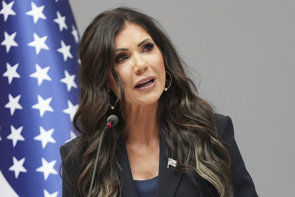New DHS video at airports to feature Kristi Noem blaming Democrats for shutdown