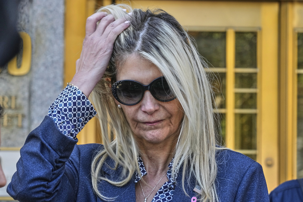 Nadine Menendez sentenced to 4 1/2 years in prison for role in husband’s bribery scheme