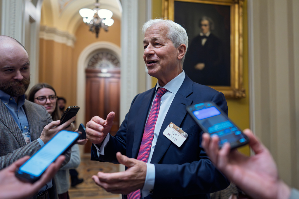 JPMorgan Chase CEO will comply with Epstein subpoena