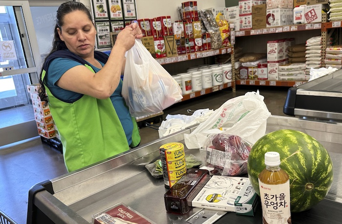 It’s the economy, stupid — again