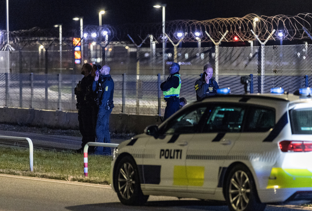 Mysterious drones near Scandinavian airports force closures