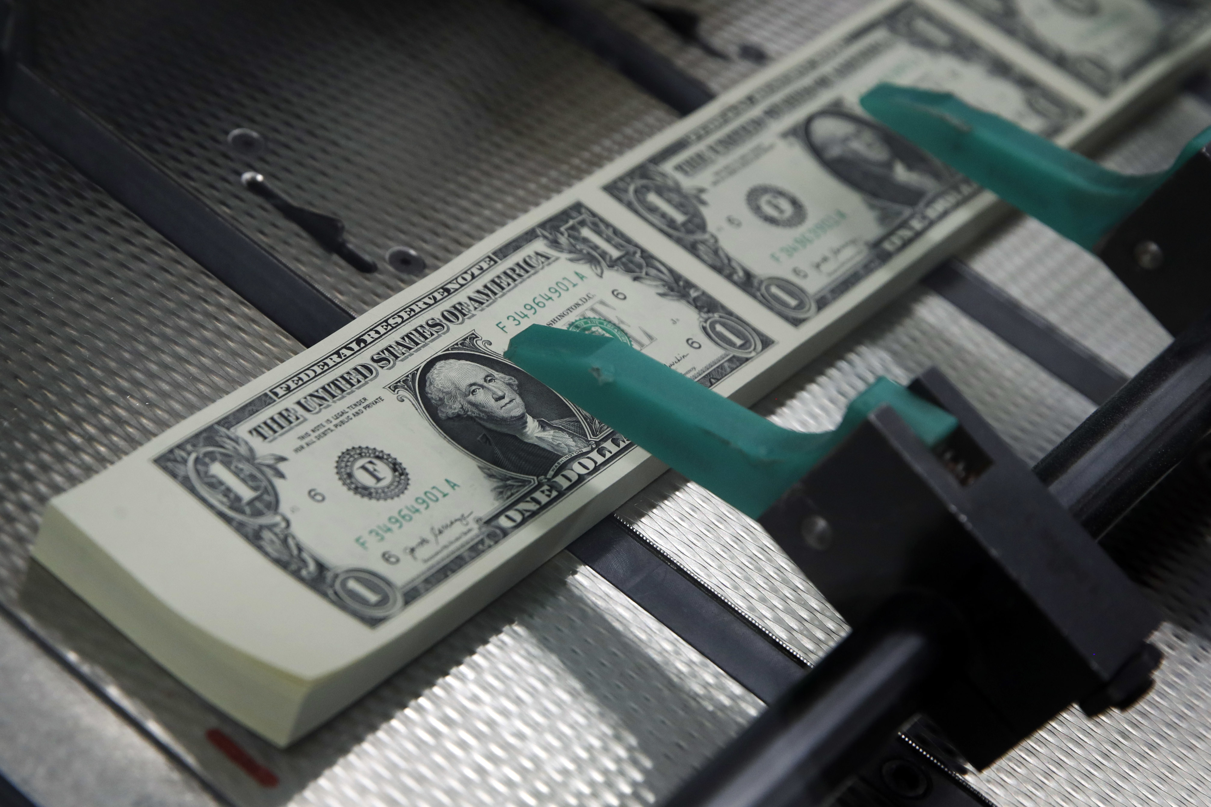 October Social Security direct payment worth $967 goes out in 17 days