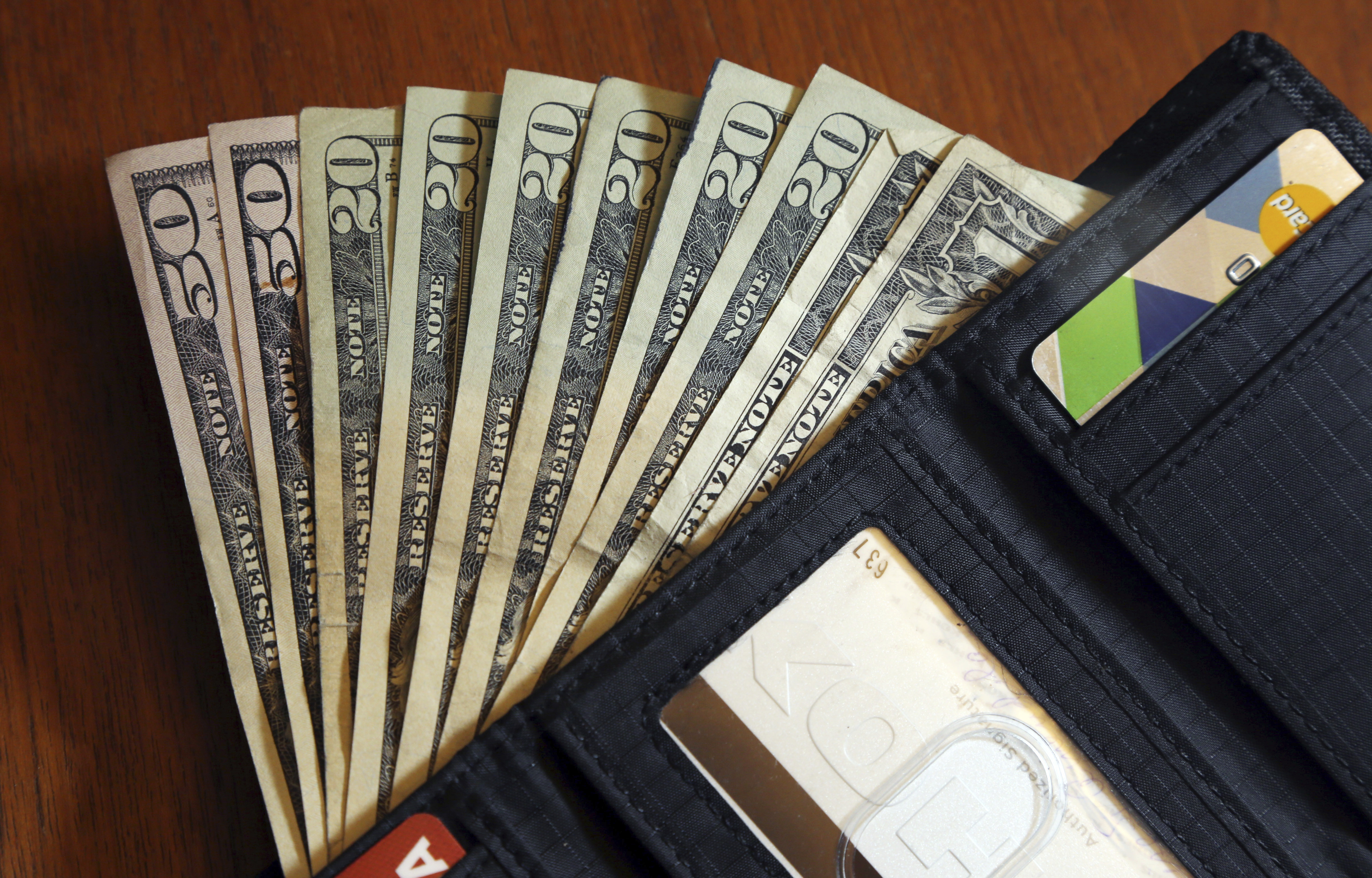 October Social Security direct payment worth $967 goes out in 21 days