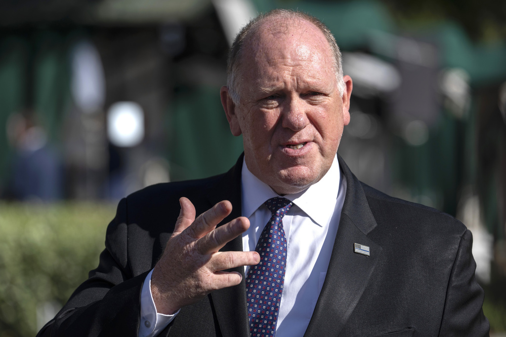 Homan hails ‘productive’ meeting with Tim Walz and Jacob Frey after Alex Pretti shooting