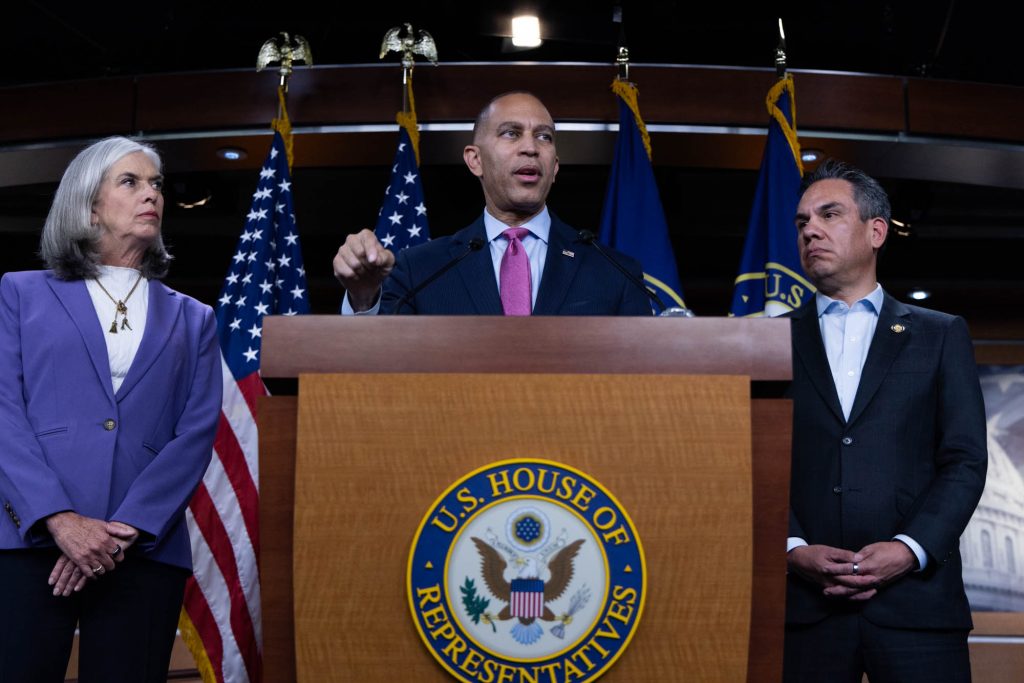 House Democrats’ hopes buoyed after nonpartisan index shifts 18 seats toward blue