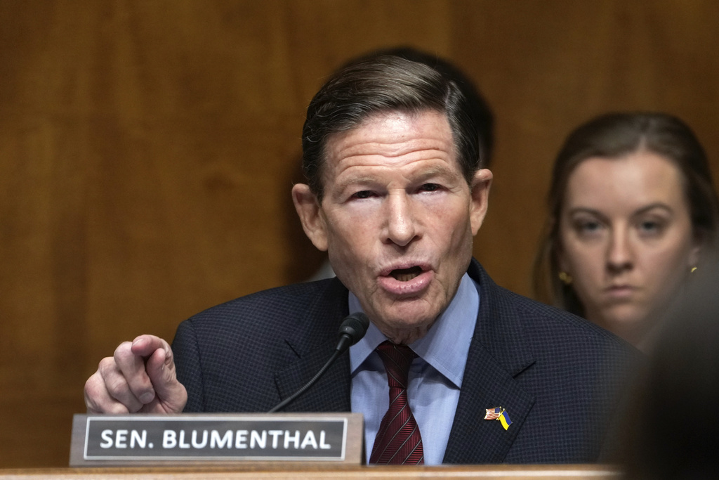 Senate Democrat ‘more fearful than ever’ of US troop deployment to Iran after briefing