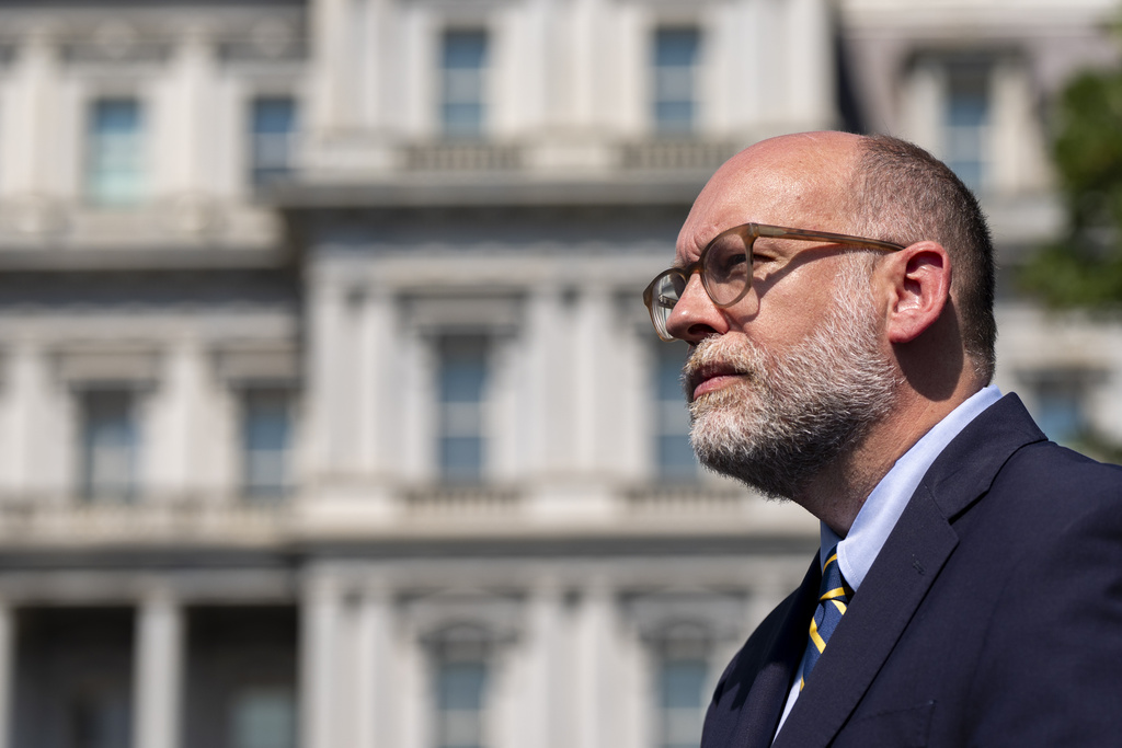 Democrats dig in on shutdown demands after Russ Vought ‘bully’ tactics