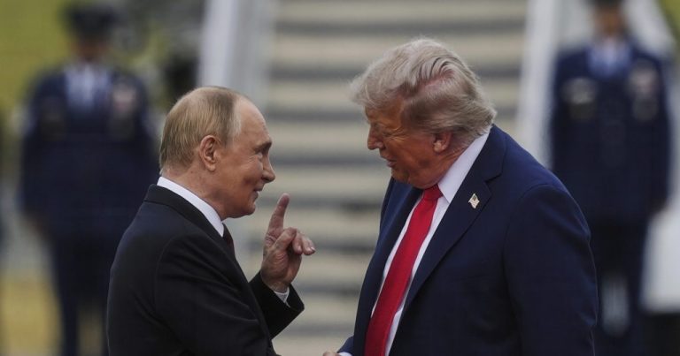 President Donald Trump and Russian President Vladimir Putin.
