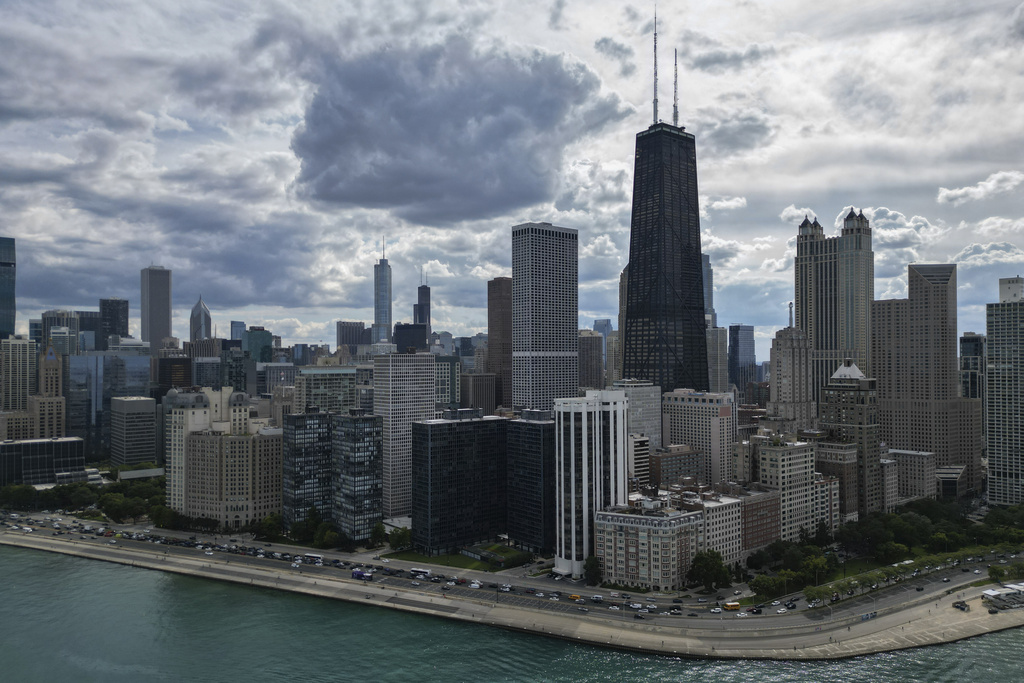 South Side woman: Trump sent ‘love note’ to Chicago Flips Red