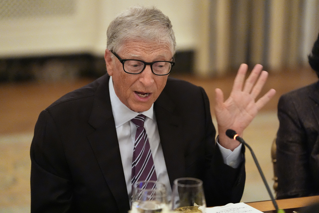 Gates rebuts that climate change memo is complete reversal for him: ‘Gigantic misreading’