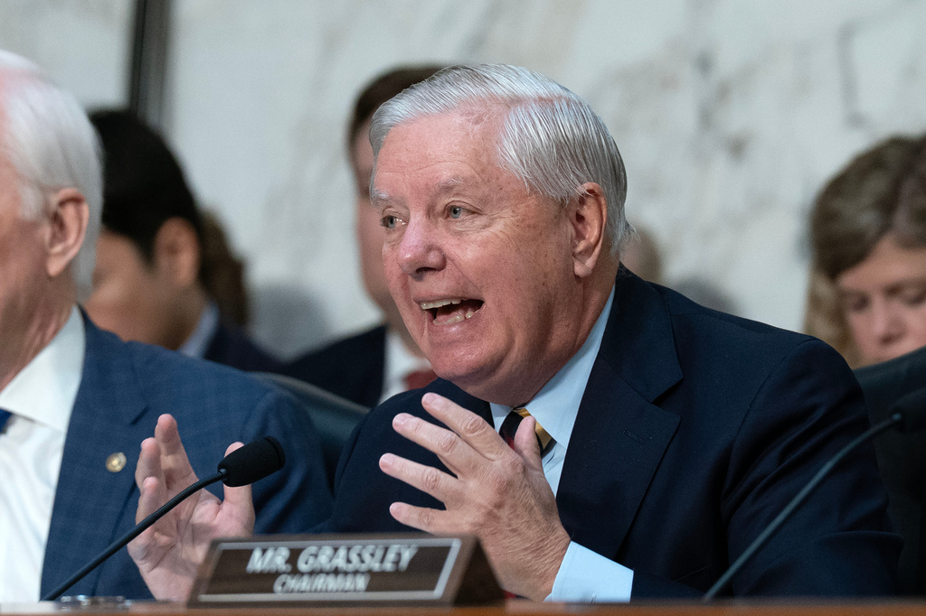 Lindsey Graham suggests House Democrats ‘see what they are doing’ to US during shutdown