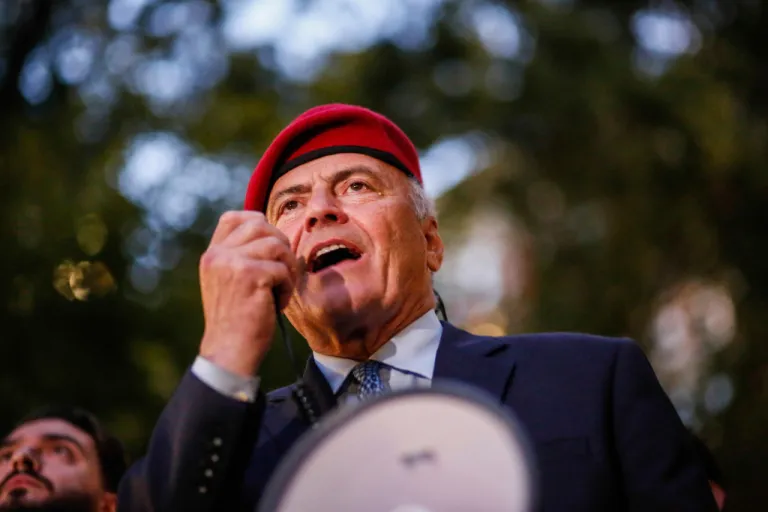 Curtis Sliwa.