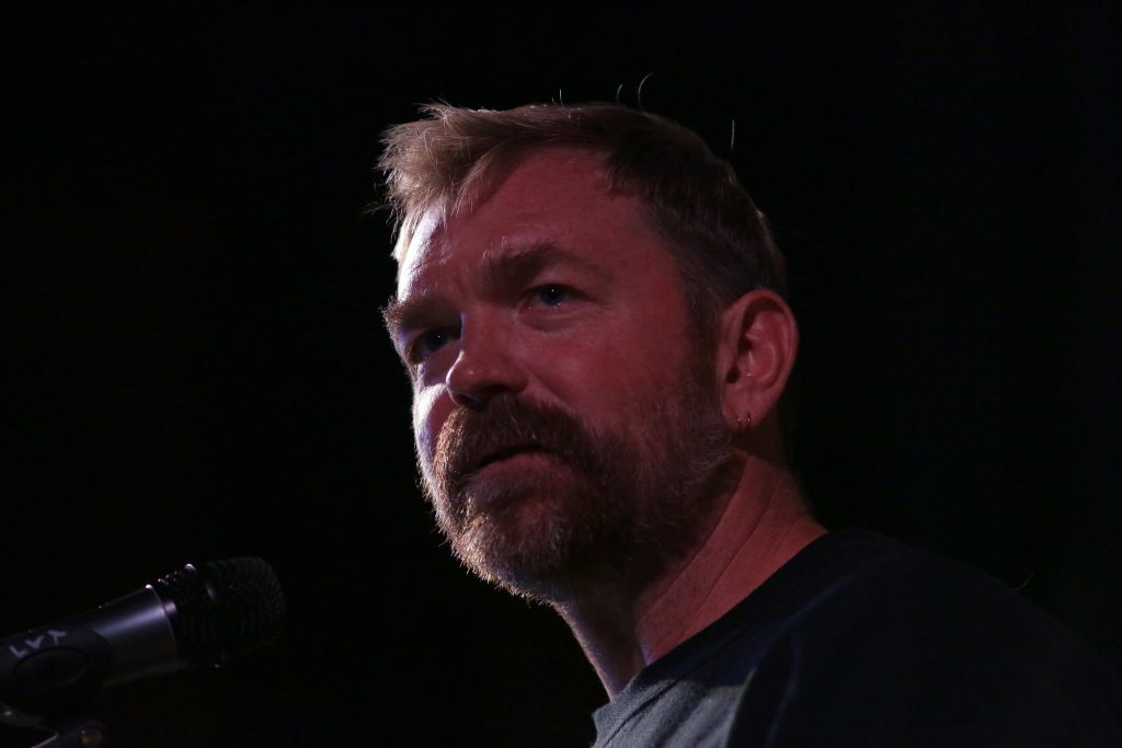 Why can’t both parties just disavow their own extremists?