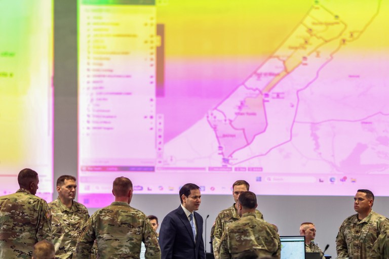 Rubio visits Coordination Center