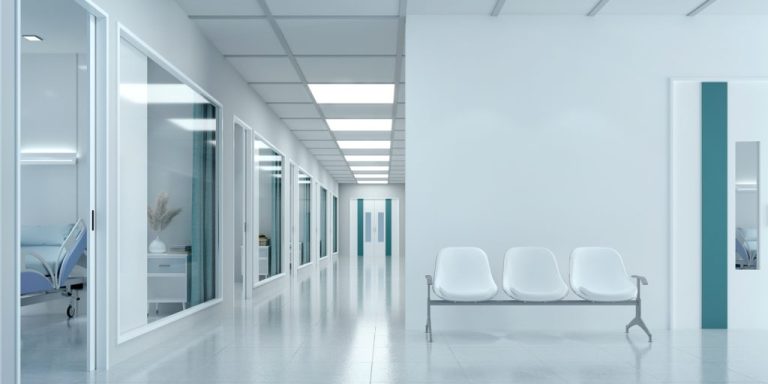 3D rendering of an empty corridor in a modern hospital.