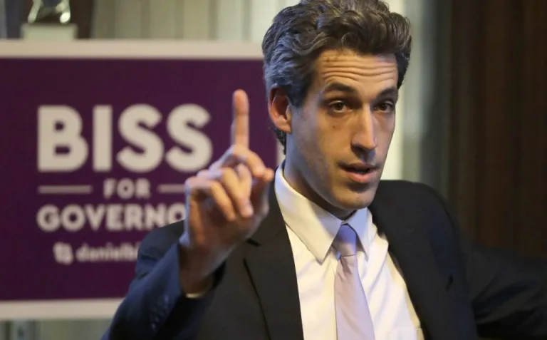 Illinois Sen. Daniel Biss.