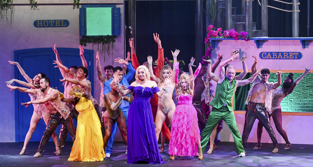 Appeals court allows enforcement of Texas law banning children from drag shows
