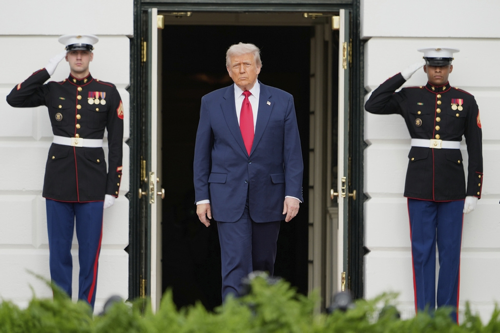 Trump’s reversal on Epstein files puts 2026 battlegrounds on alert