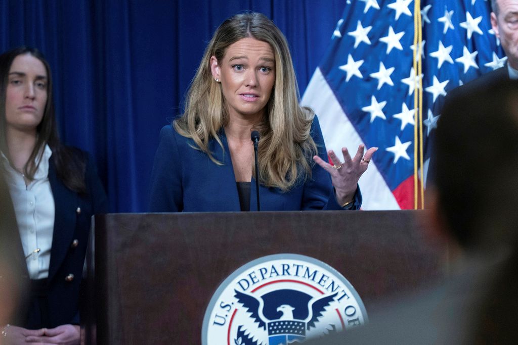DHS begins immigration crackdown in Charlotte