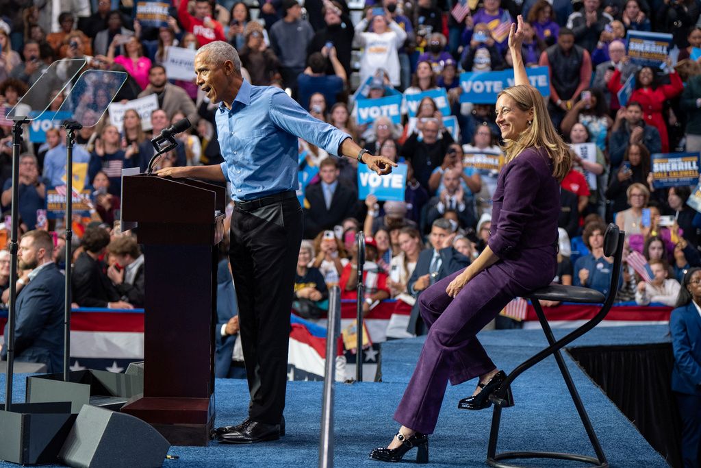 Obama calls on New Jersey to set ‘glorious example’ for nation ahead of governor’s race