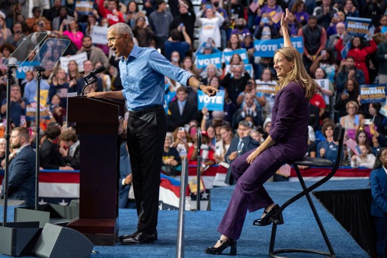 Obama speaks alongside Sherrill at a New Jersey rally.