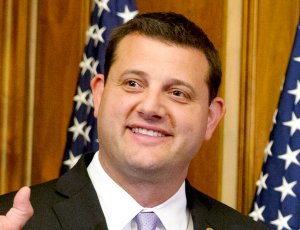 Rep. Valadao tells Newsom to act like “an adult” and govern, not push Proposition 50