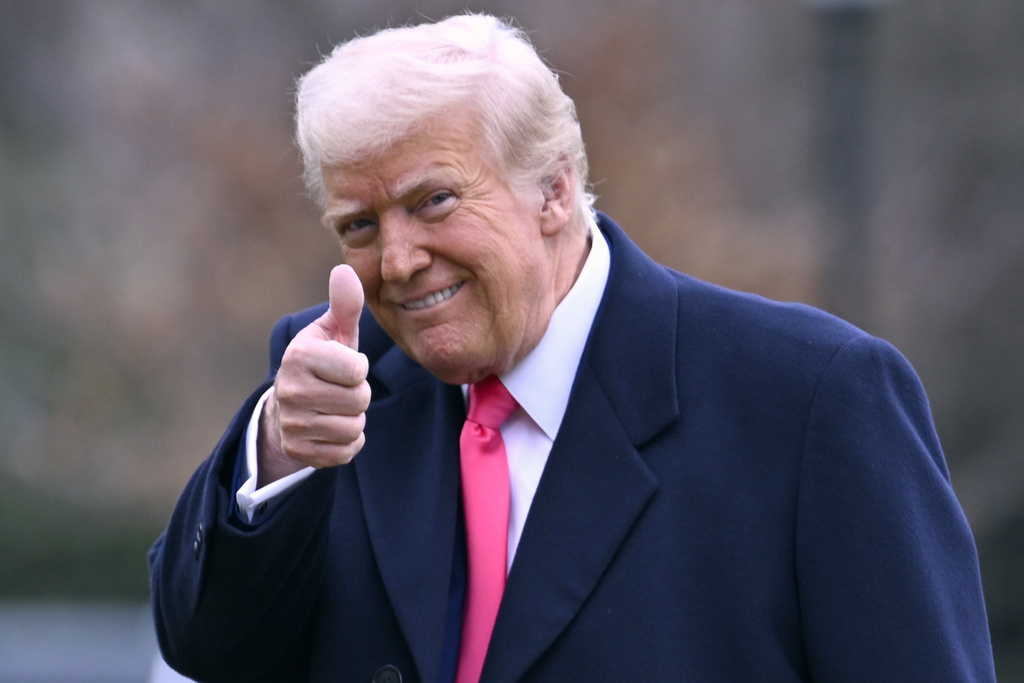 Donald Trump’s coveted endorsement isn’t clearing the field in GOP primaries