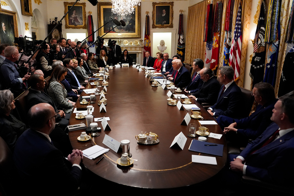 Should Trump shake up his Cabinet?