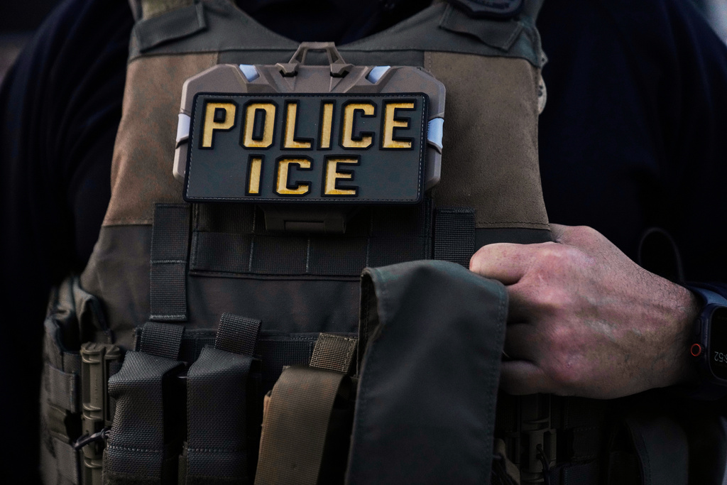 Foreign national charged with having gun near ICE agents in Chicago