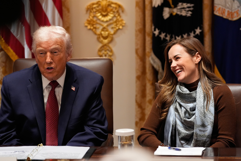 Trump sells farmer bailout as affordability fix