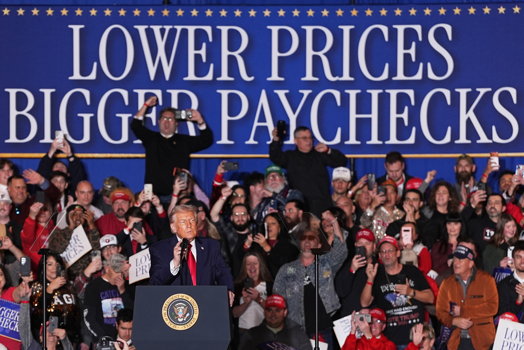 Christian Datoc says Trump needs to change his messaging on economy