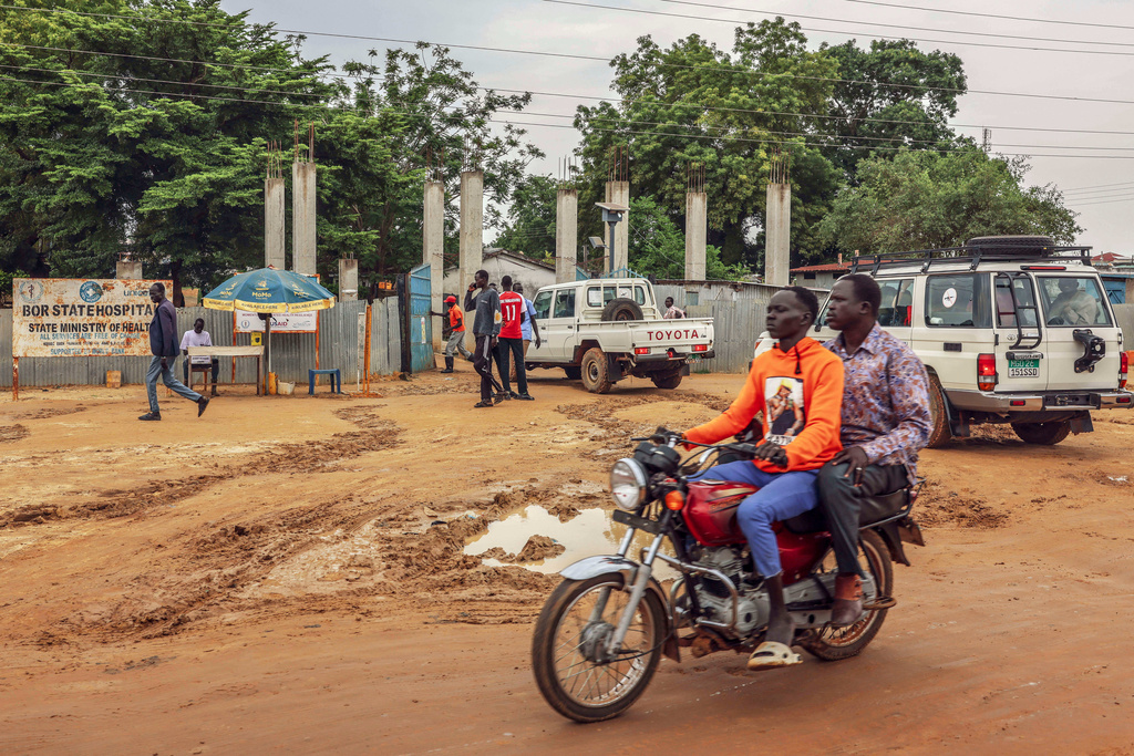 Federal judge temporarily bars DHS from ending deportation protections for South Sudanese