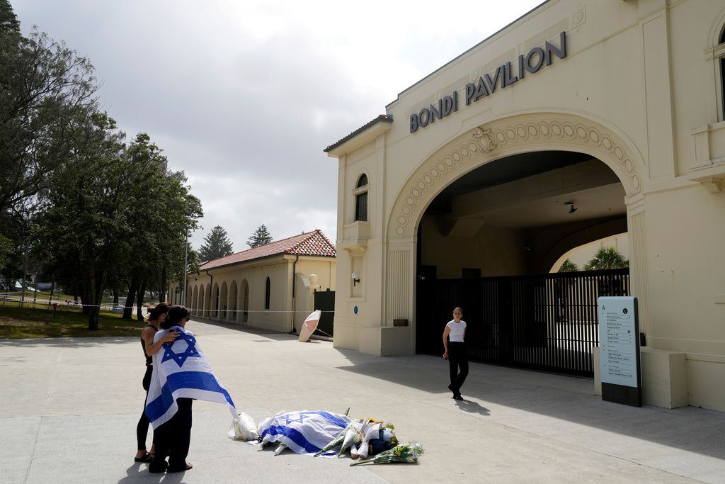 Democrats blame guns, not evil, for Bondi Beach and Brown University shootings