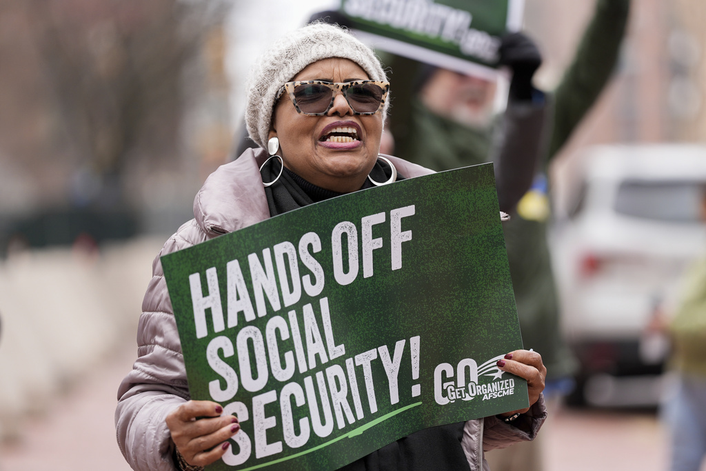 ‘Doing nothing’ about Social Security means bankruptcy in four years and a 28% benefit cut