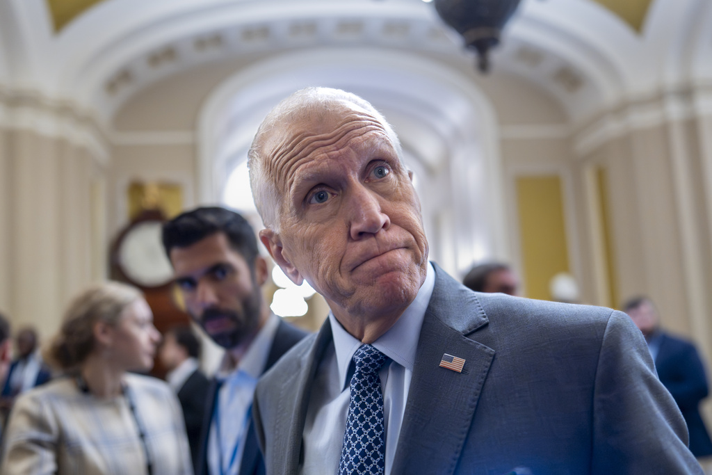 Thom Tillis slams Trump’s proposal to impose tolls on ships in Strait of Hormuz
