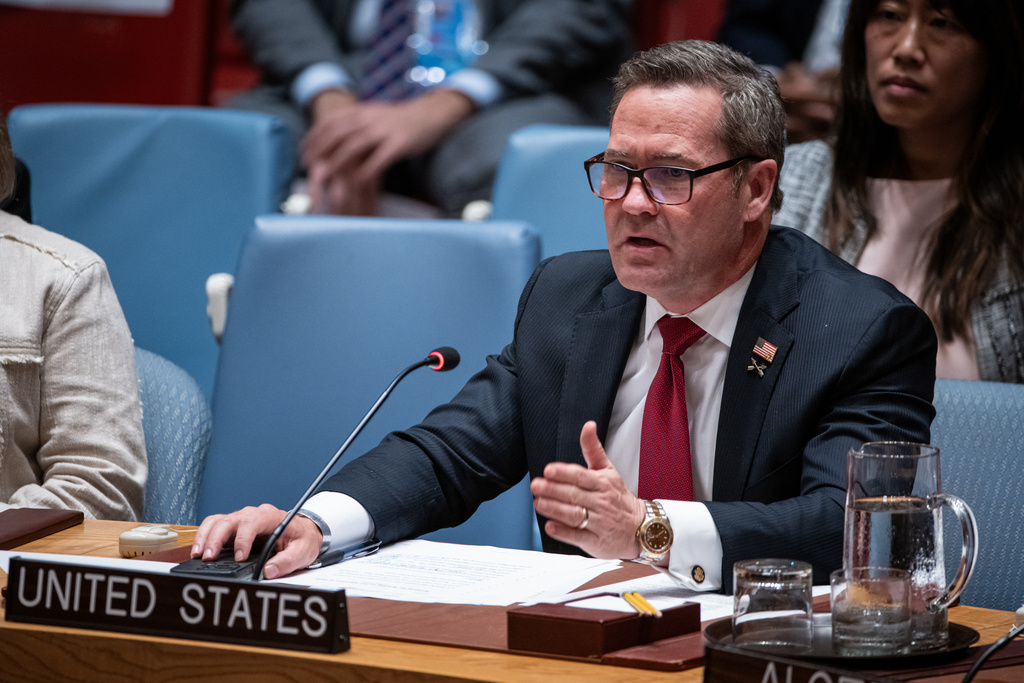 Waltz faces barrage of criticism over Maduro capture at emergency UN meeting