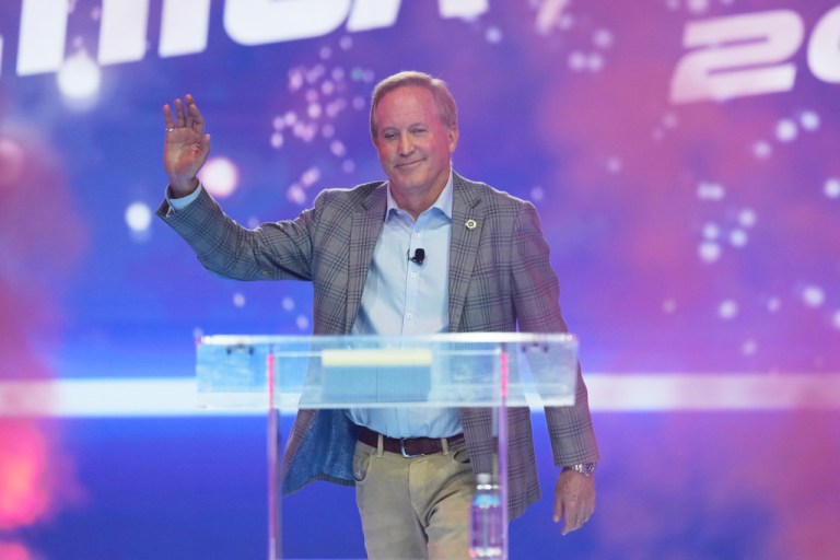 Texas Attorney General Ken Paxton (R)