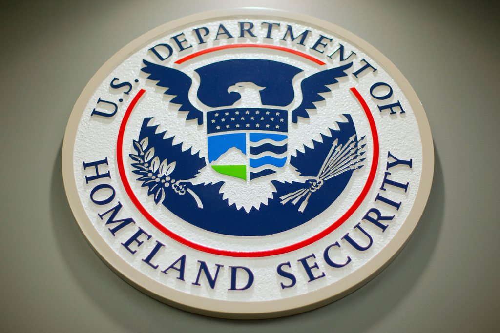 Trump administration to investigate refugee status of Minnesota residents