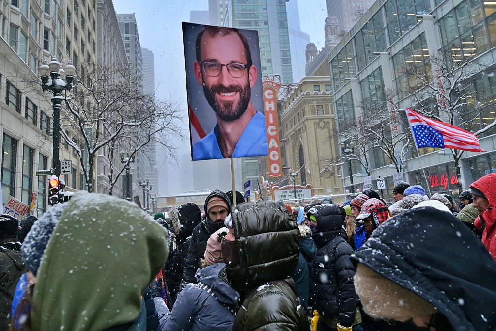 DOJ says it opened civil rights investigation into Alex Pretti’s death