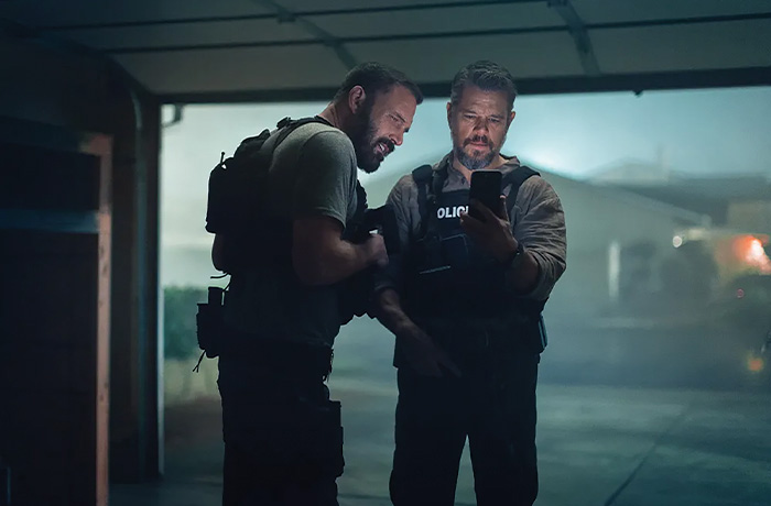 Ben Affleck and Matt Damon in The Rip. (Netflix)