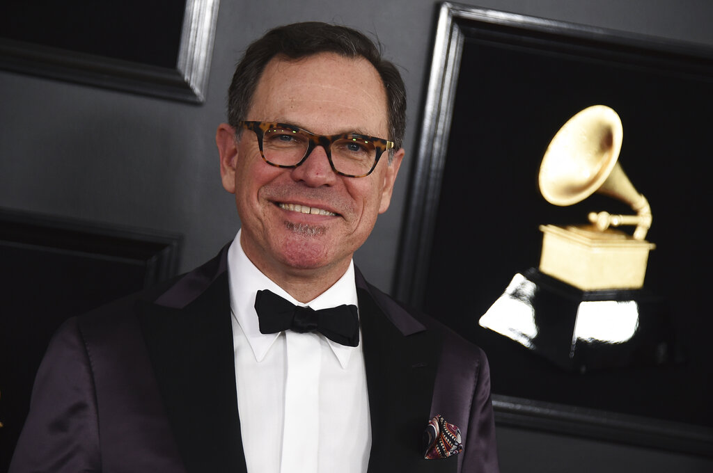 A new jazz orchestra with Kurt Elling comes to Washington