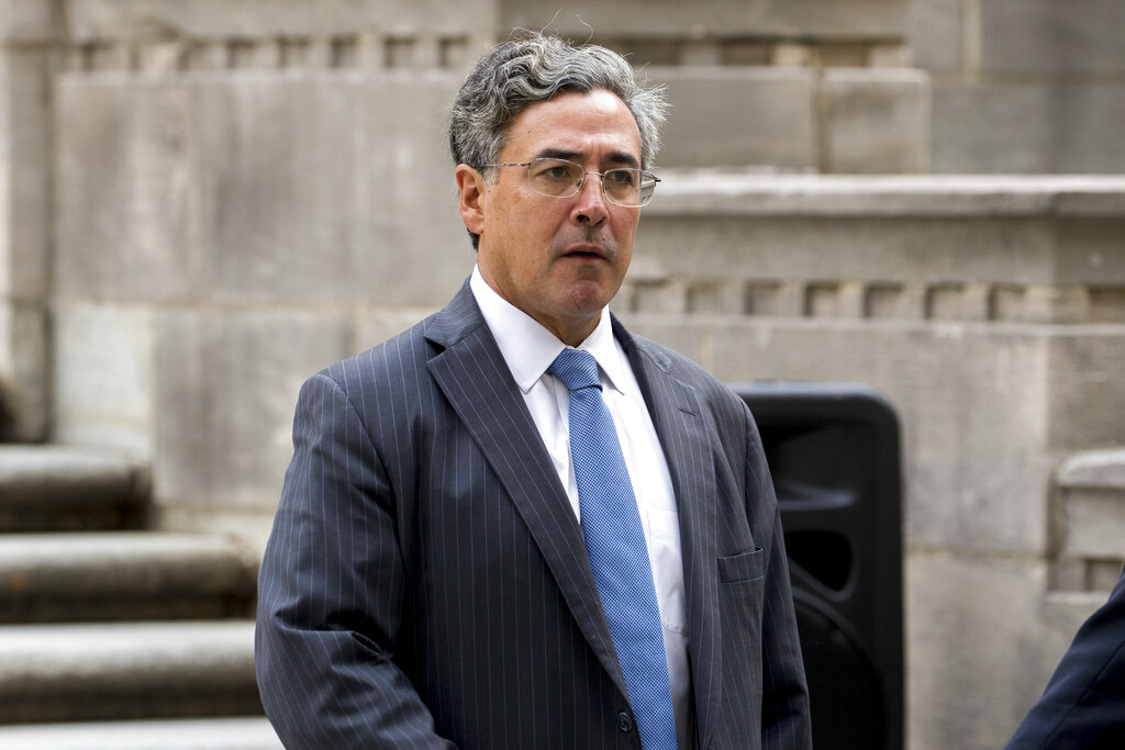 Trump’s first solicitor general turns on him in $5 billion JPMorgan ‘debanking’ case