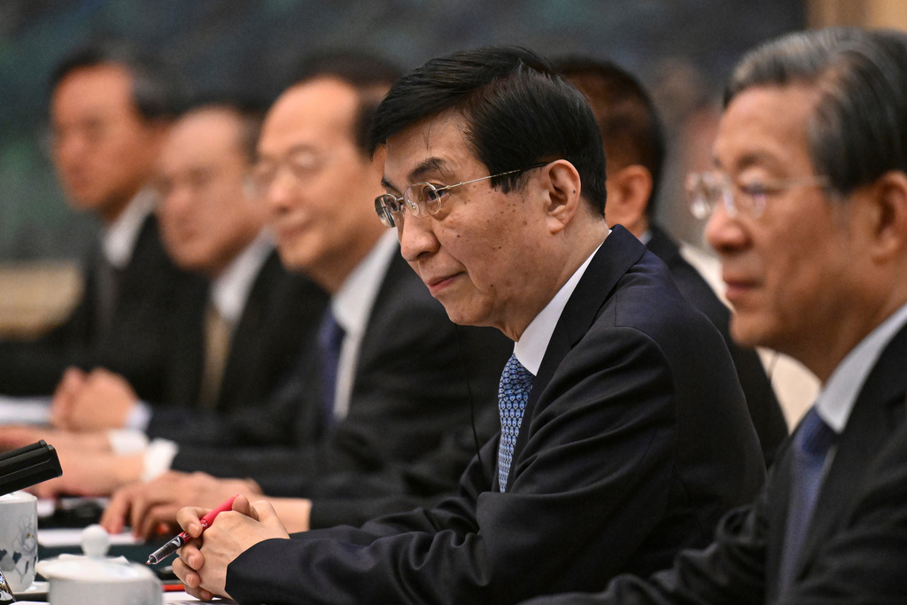 China threatens to ‘strike’ against ‘separatist forces’ in Taiwan