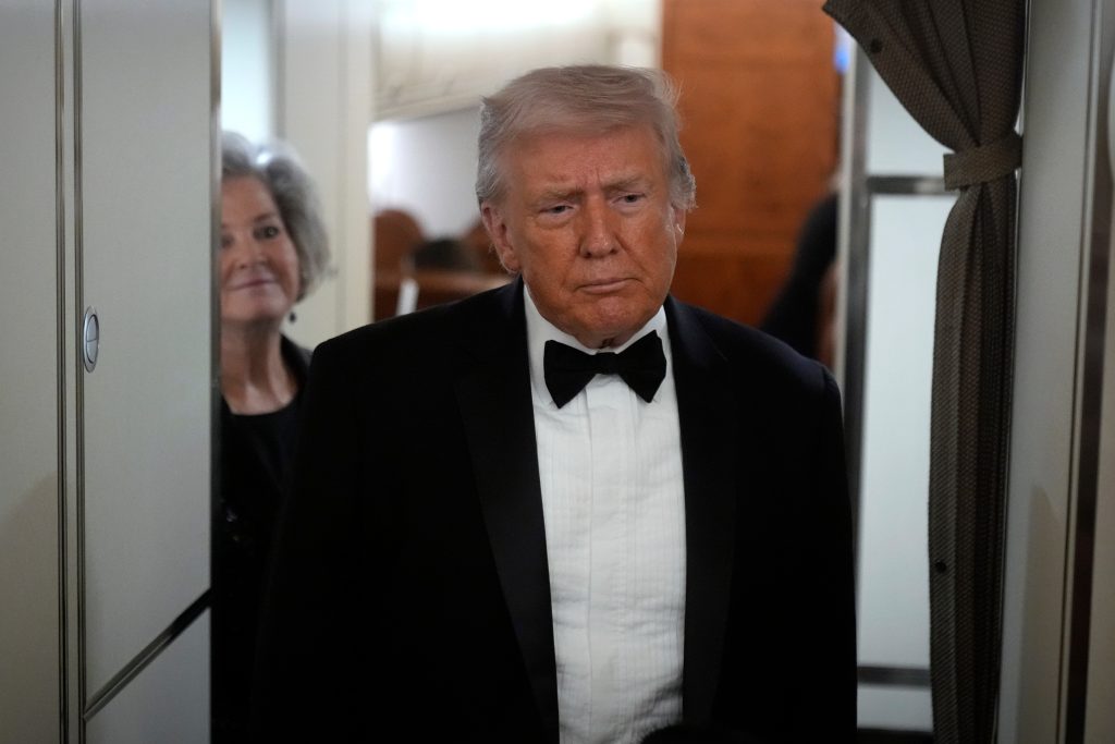 Trump looking ‘backwards’ with FBI raid on Georgia election facility: Jim Antle