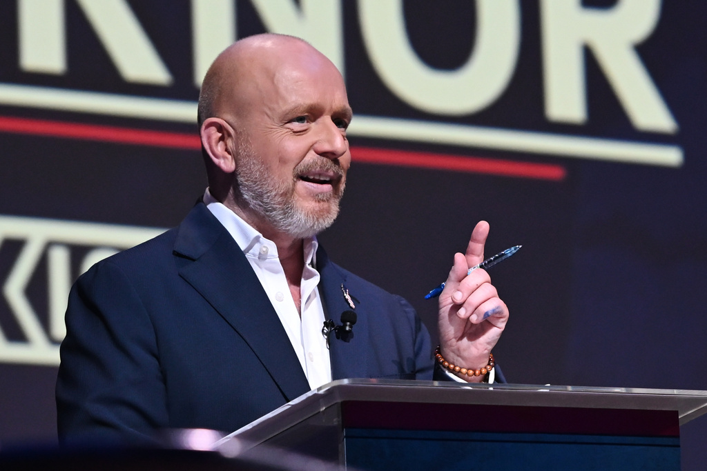 Why Republican Steve Hilton increasing his lead in the California polls could be beneficial for Democrats