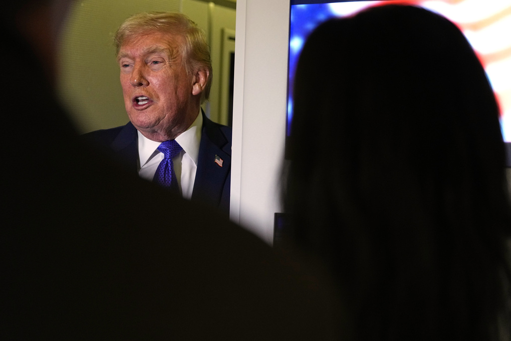White House says Trump hasn’t had ‘direct’ talks with Democrats over DHS shutdown