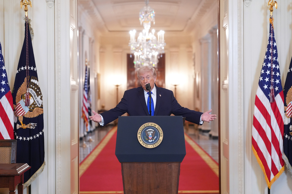 Trump’s ‘worldwide tariff’ sets stage for rebuke from Congress ahead of midterm elections