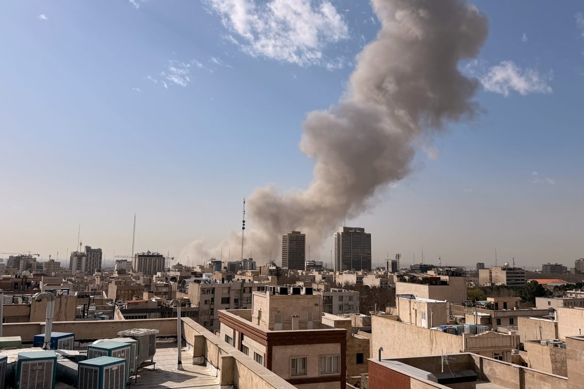 Iran launches retaliatory attacks on Gulf States after US-Israel operation